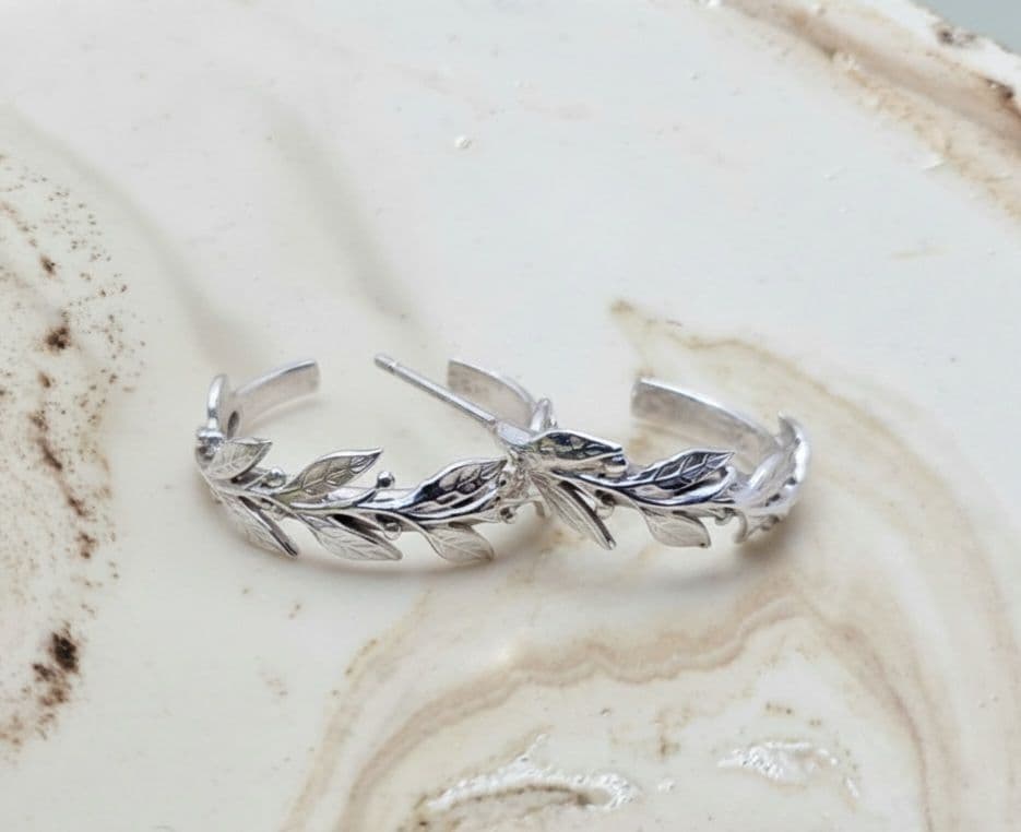 Leaf Hoop Earrings (Small)