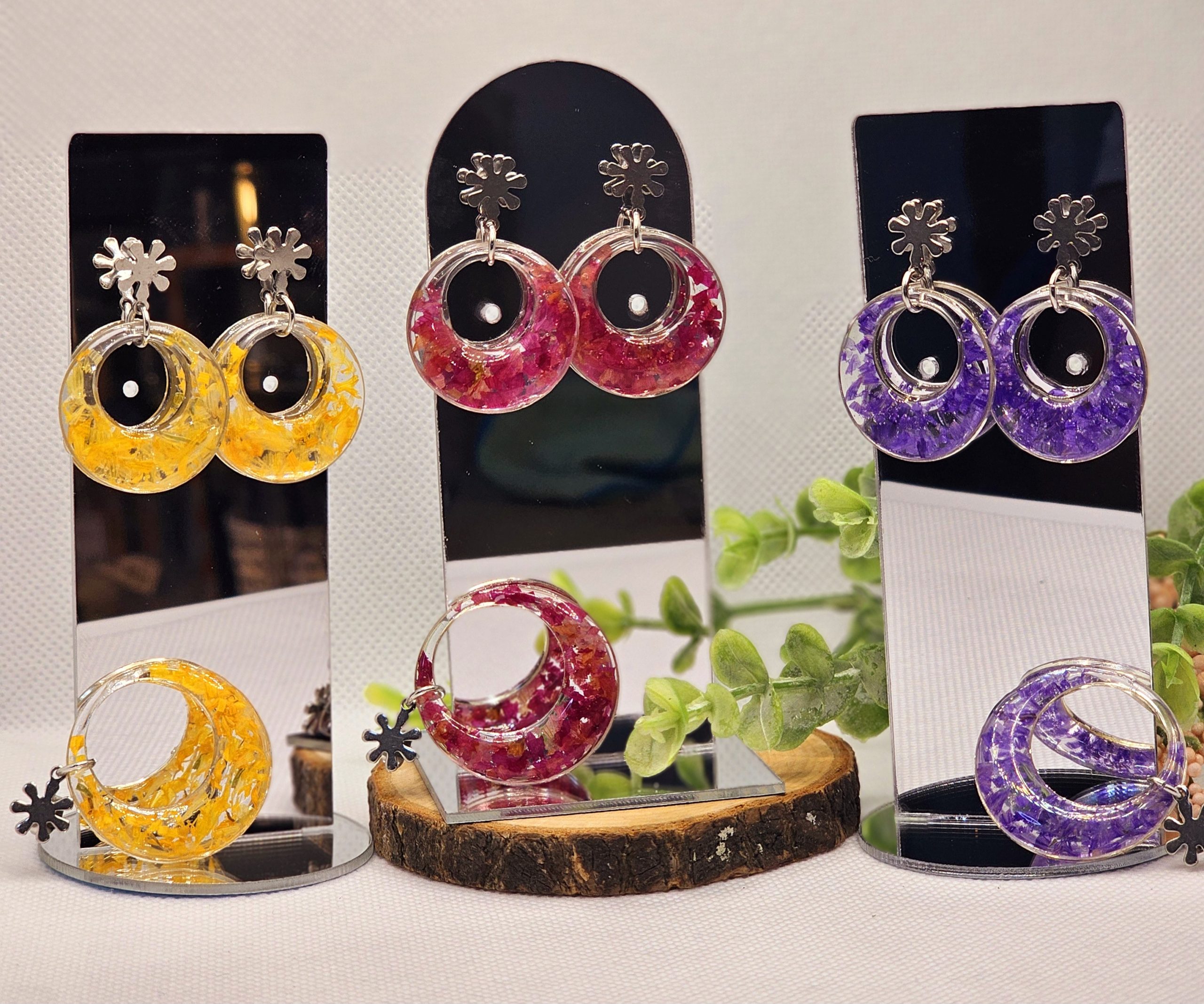 Crushed Flower Hoops