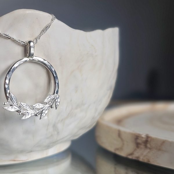 Leaf & Hoop Necklace